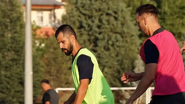 İLHAN VE MUĞDAT TAKIMA KATILDI