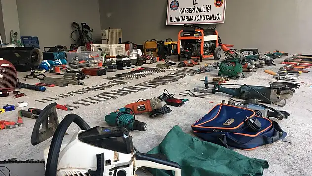 İnşaat malzemeleri sergisi değil hırsızlık malzemeleri