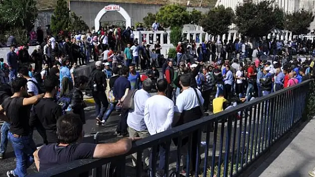 İstanbul Valiliği, Suriyelilere tarih verdi