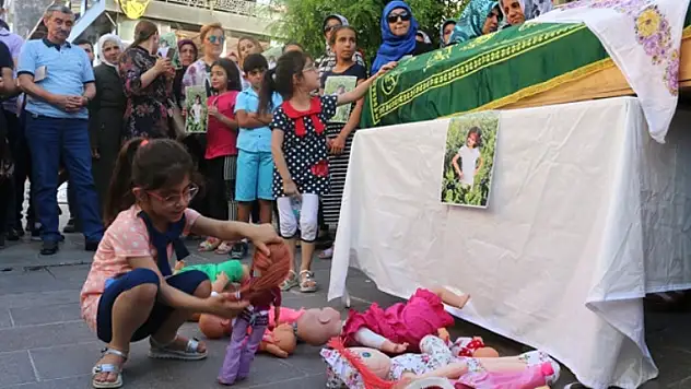 İstismar Edildiği Söylenen Minik Eylül İçin Adalet Bakanı'ndan İlk Yorum: Henüz Netlik Kazanmadı