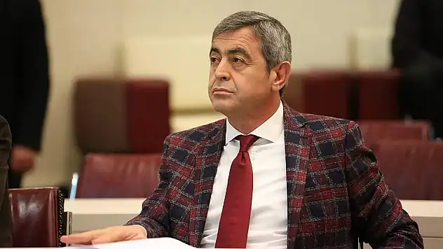 İYİ Partili Yücel: Yas ilan edilmeli