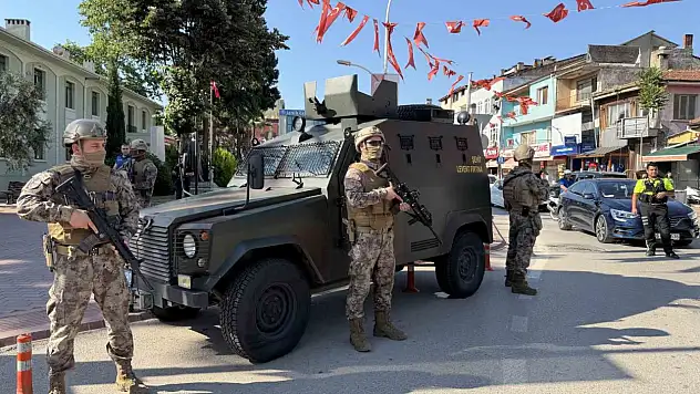 'Önüne bak' tartışmasının ardından bölgede yoğun güvenlik önlemi
