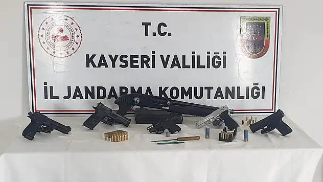 JANDARMADAN SİLAH KAÇAKÇILIĞI OPERASYONU: 9 GÖZALTI