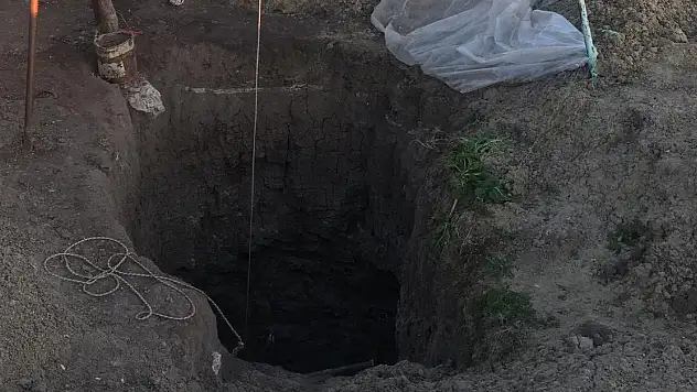 KAÇAK KAZI YAPARKEN SUÇÜSTÜ YAKALANDILAR!