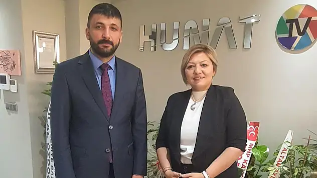 KALIN, 2. YILINDA HUNAT TV'YE HAYIRLI OLSUN ZİYARETİNDE BULUNDU