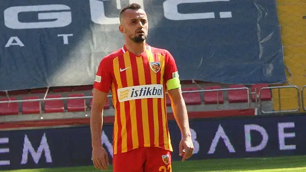 KAPTAN İLHAN PUANI KURTARDI