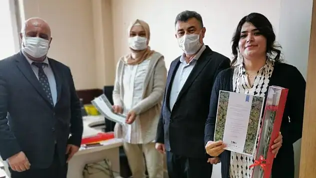 KARAYOLLARI 6. BÖLGE MÜDÜRLÜĞÜ'NDEN KADIN ÇALIŞANLARINA ANLAMLI HEDİYE