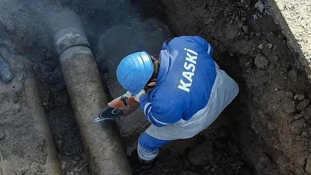 KASKİ 5 MİLYON LİRALIK SU KAYIP KAÇAĞINI ÖNLEDİ