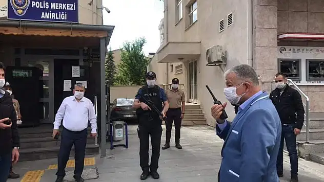 KAYMAKAM DURU, EMNİYET PERSONELİYLE BAYRAMLAŞTI