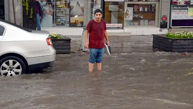 Kayseri 1 saatte göle döndü