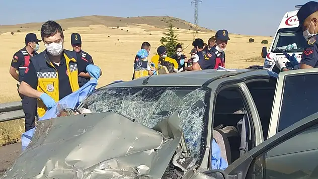 KAYSERİ-ANKARA KARAYOLUNDA TRAFİK KAZASI:3 ÖLÜ