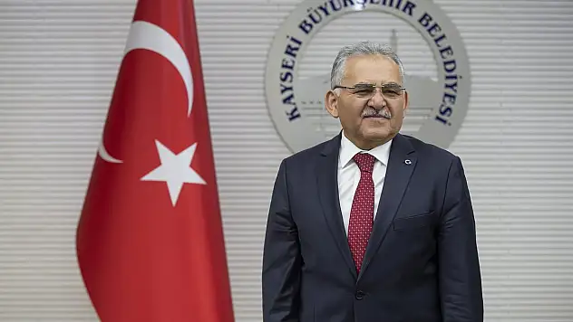 KAYSERİ BÜYÜKŞEHİR BELEDİYE BAŞKANI BÜYÜKKILIÇ: '23 NİSAN COŞKUSUNU BALKONLARDAN YAŞAYALIM'