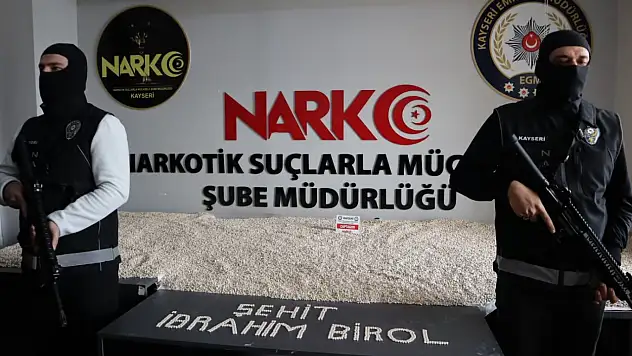 Kayseri'de 1 milyon 260 bin adet uyuşturucu hap ele geçirildi