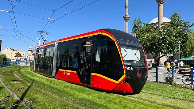 Kayseri'de 15 Temmuz akşamı raylı sistem ücretsiz olacak