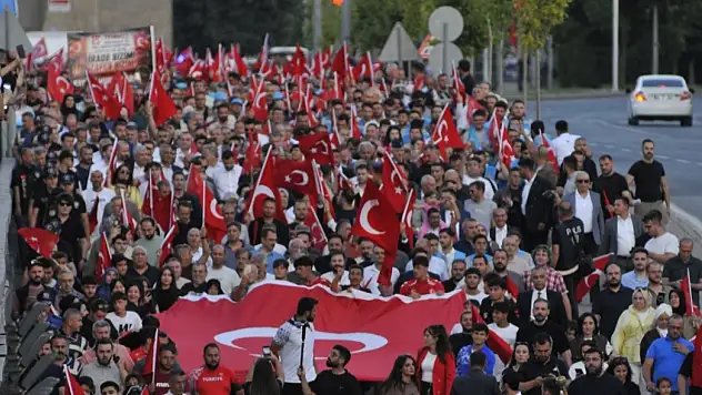 Kayseri'de 15 Temmuz Demokrasi ve Milli Birlik Günü coşkuyla kutlandı