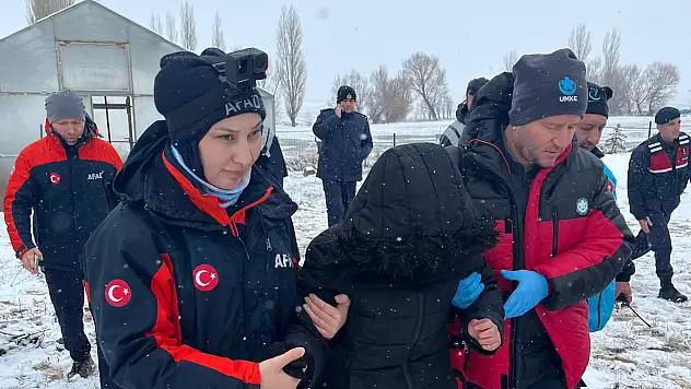 Kayseri'de 25 saat sonra bulunan İlknur, ailevi nedenlerden dolayı evden uzaklaşmış