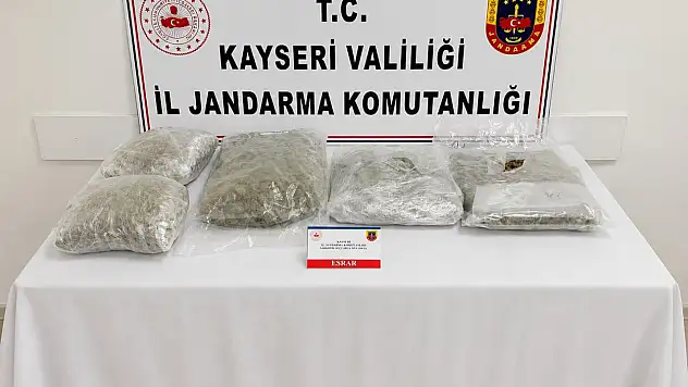 Kayseri'de 5 kilogram kubar esrar ele geçirildi