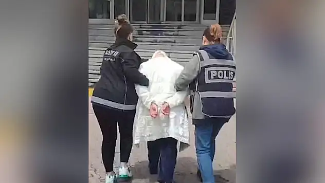 Kayseri'de 52 yıl hapisle aranıyordu: Yakayı ele verdi