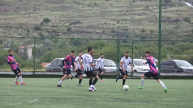 Kayseri'de amatör futbol müsabakalarına bayramı arası