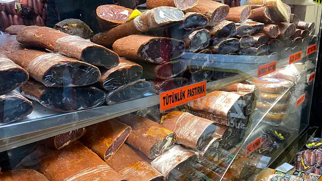 Kayseri'de bayram öncesi sucuk ve pastırma satışlarında artış