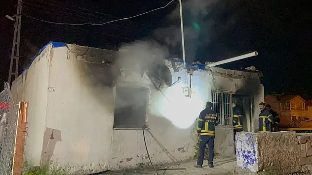 Kayseri'de boş müstakil evde yangın paniği