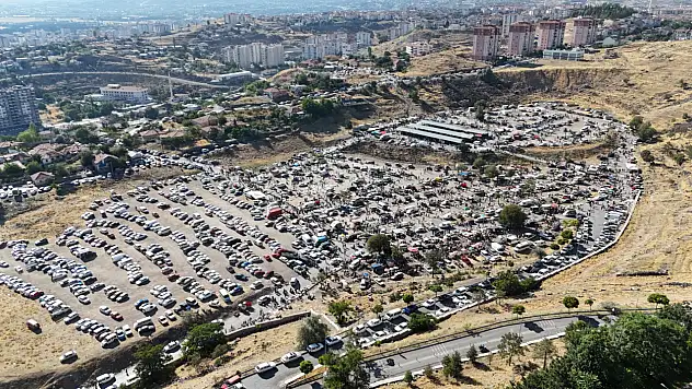 Kayseri'de ekonomik alışverişin rotası: Bit Pazarı