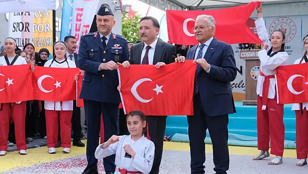 Kayseri'de ERVA Spor Okulu'nun 68'incisi açıldı