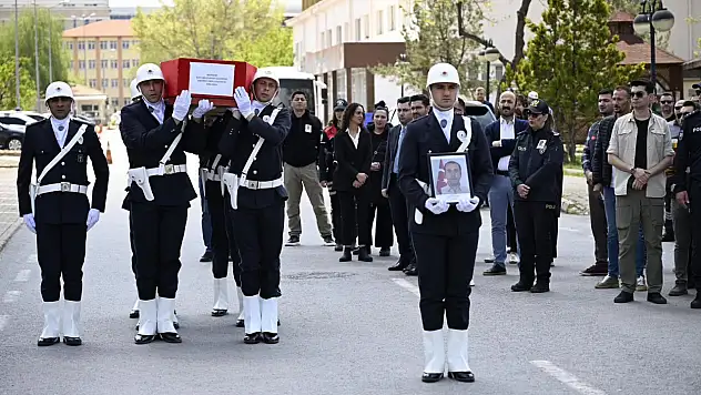 Kayseri'de hayatını kaybeden terörle mücadele gazisi defnedildi