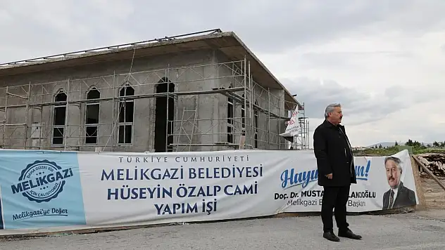 Kayseri'de Hüseyin Özal Cami yaz sonunda ibadete açılacak