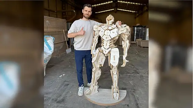 Kayseri'de mühendislik ve zanaat buluştu! Mobilyadan robot doğdu