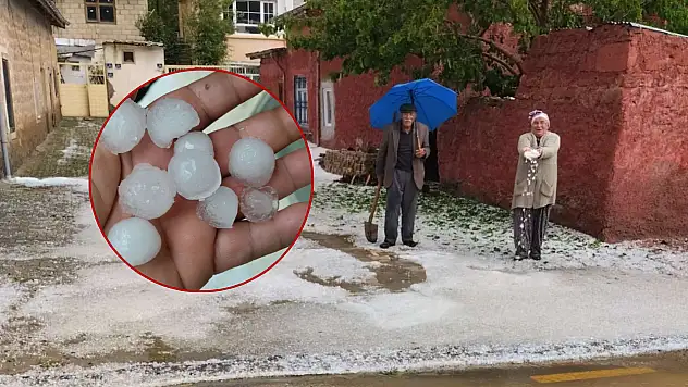 Kayseri'de o ilçeye ceviz büyüklüğünde dolu yağdı