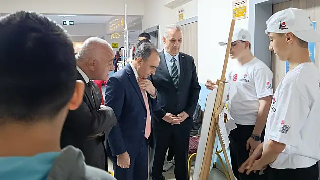 Kayseri'de proje okulundan büyük başarı: 18 proje kabul edildi