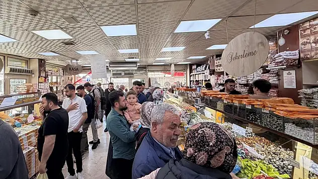 Kayseri'de şekercilerin bayram yoğunluğu sürüyor