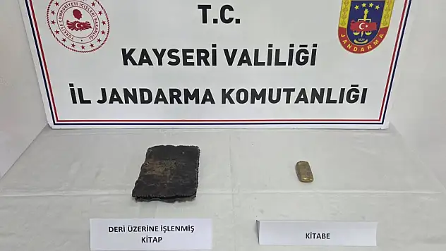 Kayseri'de tarihi el yazması kitap operasyonu