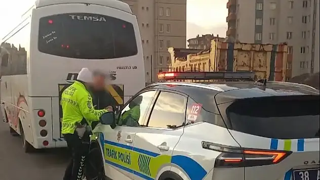 Kayseri'de trafik denetimlerinde bin 654 sürücüye ceza