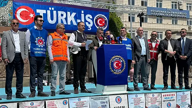 Kayseri'de TÜRK-İŞ'ten 1 Mayıs kutlaması
