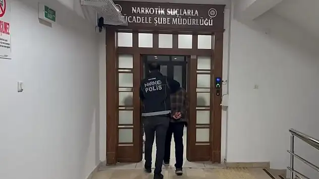 Kayseri'de uyuşturucu ticaretinden aranan şahıs yakalandı
