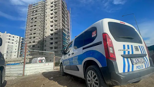 Kayseri'de yük asansöründen kopan mermer parçası can aldı