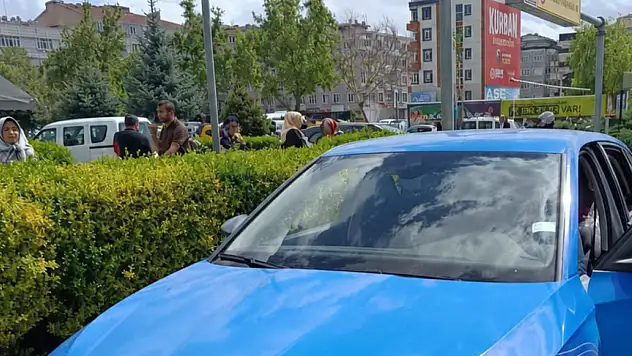Kayseri'deki bir AVM'de şiddet iddiası: Kadın hastanelik oldu