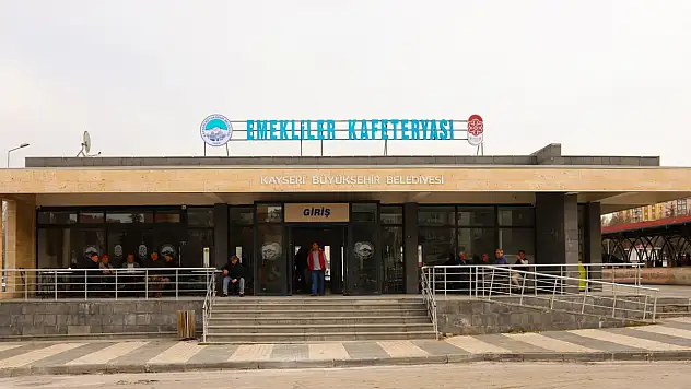 Kayseri'nin iki ilçesine yeni emekliler kafeteryaları geliyor