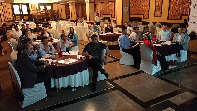 KAYSERİ OSB METEM ERASMUS+ K2 VET-FURNİSHİNG PROJESİ DAKUM ÇALIŞTAYI