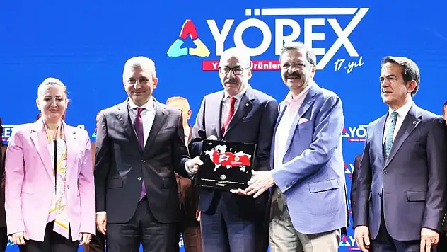 Kayseri pastırmasının Avrupa zaferi YÖREX'te plaketle taçlandı