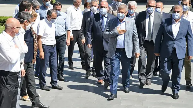 KAYSERİ ŞEKER'DEN ÇALIŞANLARINA PANDEMİDE İLAÇ GİBİ DESTEK