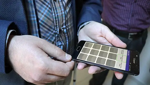 Kayseri'de 205 görme engelliye 'gören göz cihazı' dağıtılacak