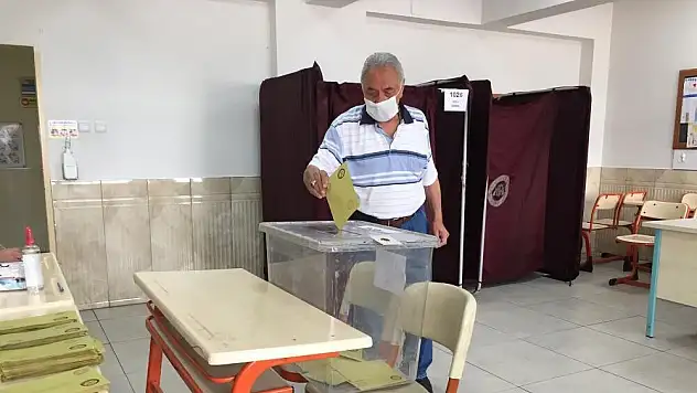 KAYSERİ'DE 9 MAHALLENİN MUHTARI ARA SEÇİMLE BELİRLENDİ