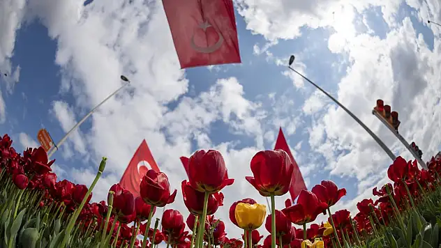 KAYSERİ'DE BAHAR, GÜZELLİKLERİYLE GELDİ