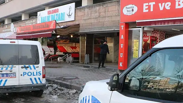 KAYSERİ'DE BIÇAKLI KAVGA: 1 YARALI