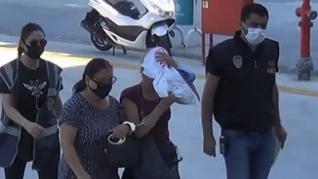 KAYSERİ'DE DEAŞ ÜYESİ 2 KADIN YAKALANDI
