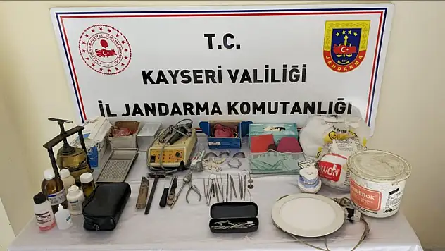 KAYSERİ'DE DİPLOMASIZ DİŞ HEKİMLİĞİ YAPAN ŞAHIS HAKKINDA SORUŞTURMA BAŞLATILDI