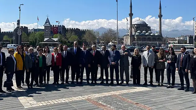 KAYSERİ'DE ECZACILAR GÜNÜ KUTLANDI